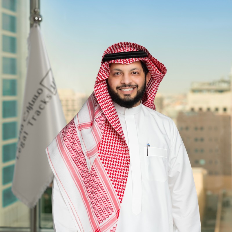 معاذ الأحيدب